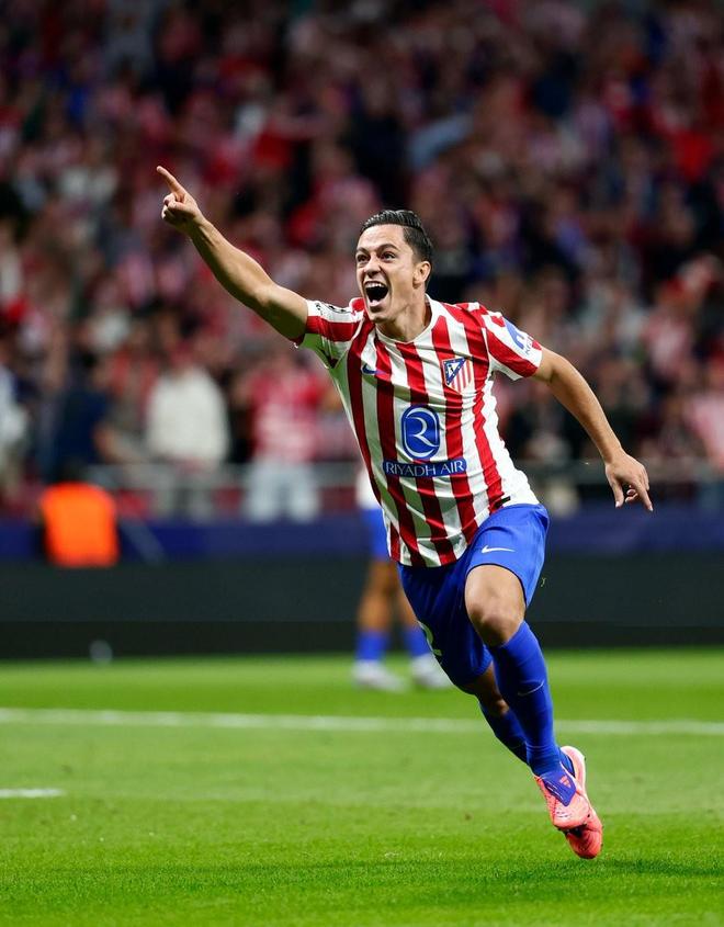 女排世俱赛开门红！朱婷贡献13分，科内3-0横扫奥兰多