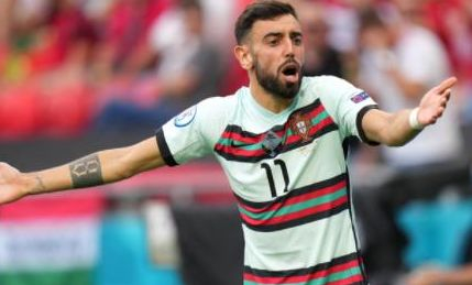 圣地亚哥教士在 2024 年底交易走多名高薪老将，彻底转向以年轻人为核心的策略